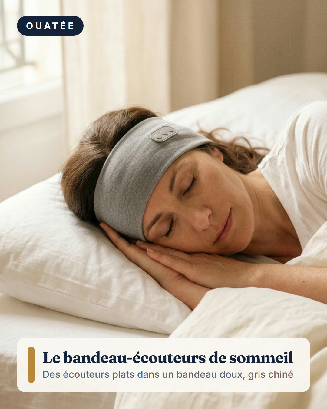 Le bandeau-écouteurs de sommeil Ouatée, gris chiné, porté sur le côté